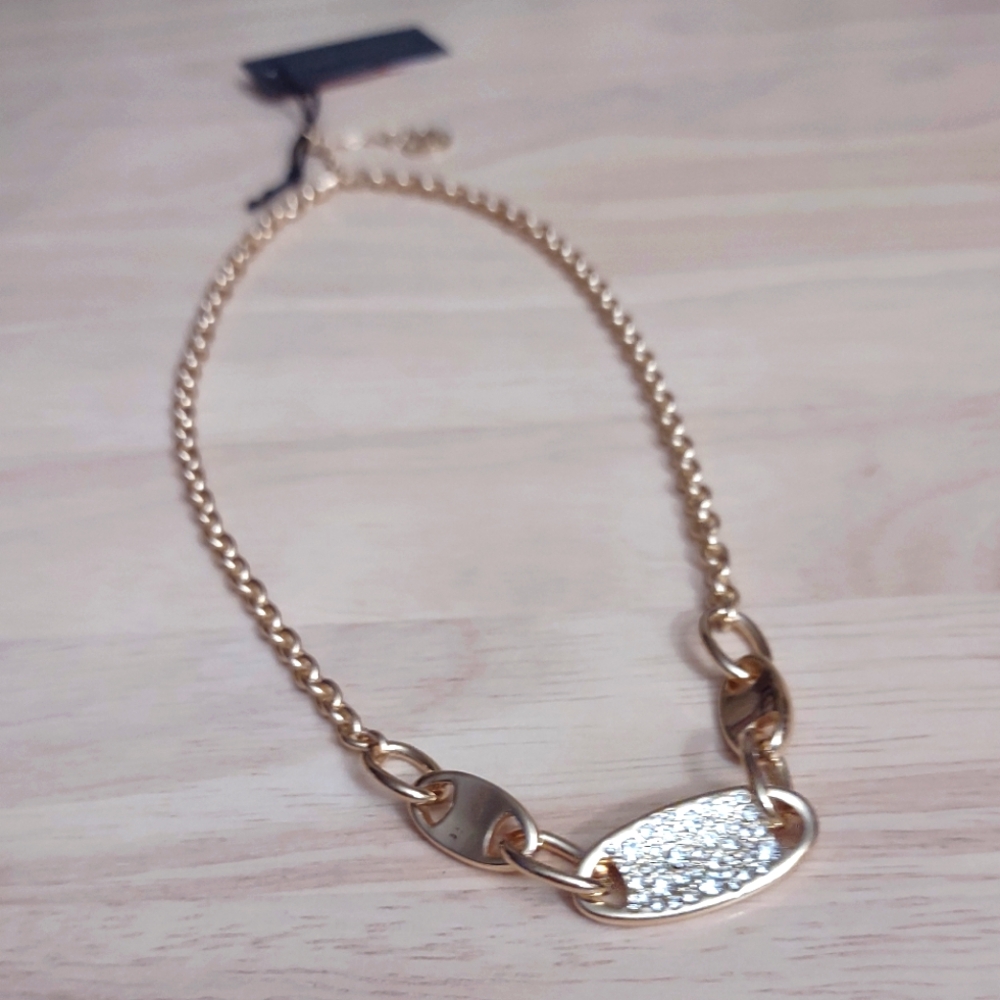 Vince Camuto Gold Crystal Accent Chain Necklace Y2K Bling